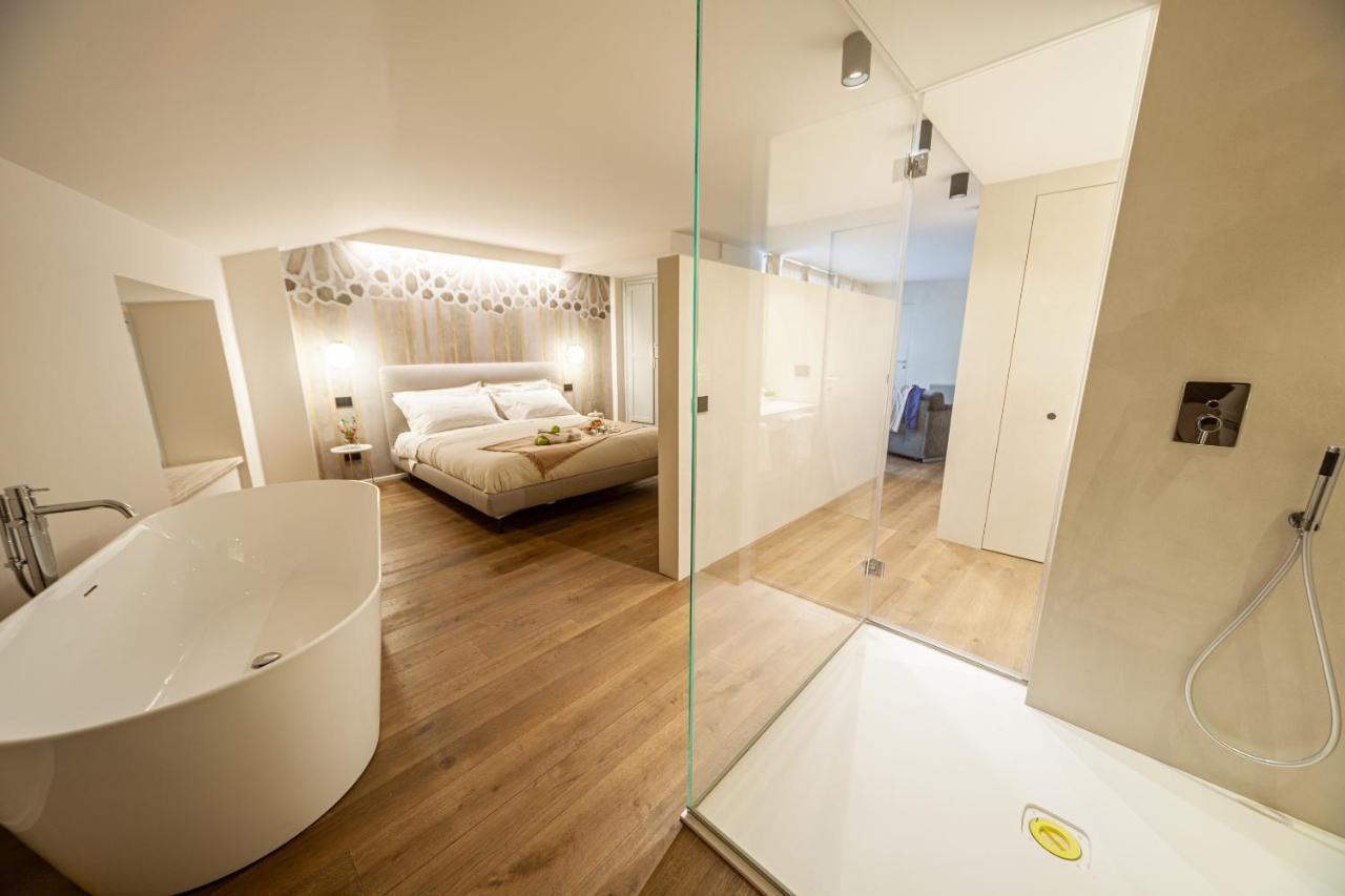 Bed and Breakfast Domus Fonte Dei Leoni Ассізі Екстер'єр фото