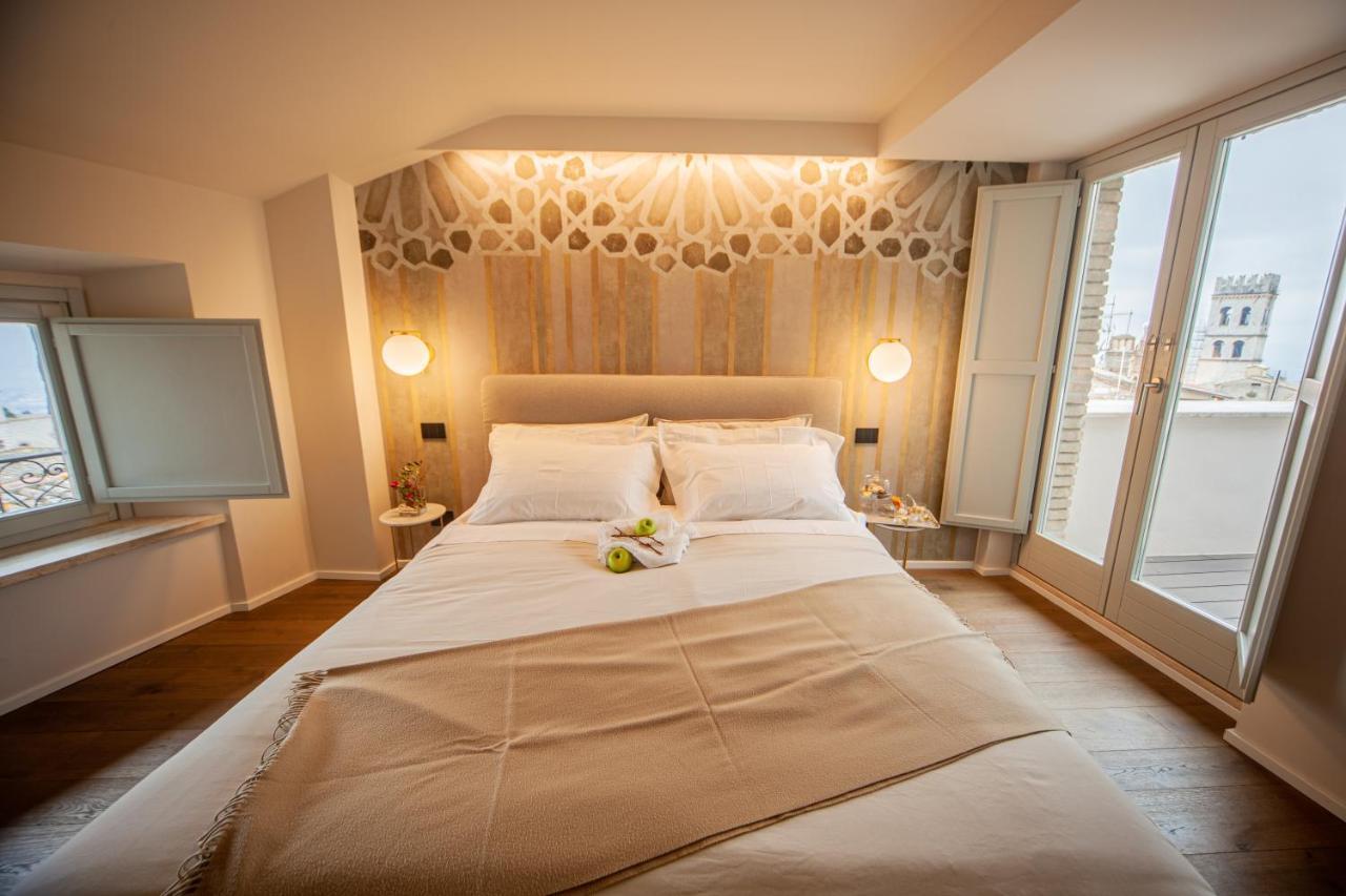 Bed and Breakfast Domus Fonte Dei Leoni Ассізі Екстер'єр фото